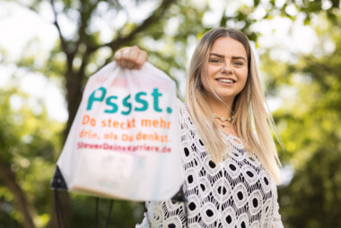 Imagefoto steuerdeinekarriere.de Webauflösung